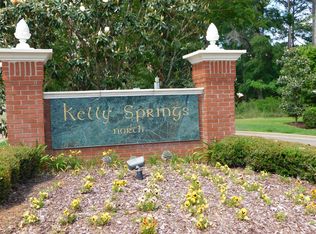 202 Kilkenny Dr, Dothan, AL 36303