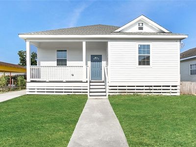 5328 Baccich St, New Orleans, LA, 70122