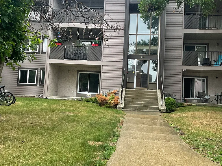 41 Akins Dr — Photo 9