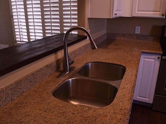 5th image of 16129 E Glendora Dr