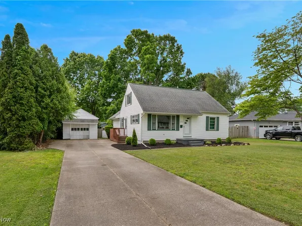 1094 Jessie Ave, Kent, OH 44240