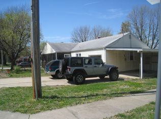 1033 E Smith St, Springfield, MO 65803