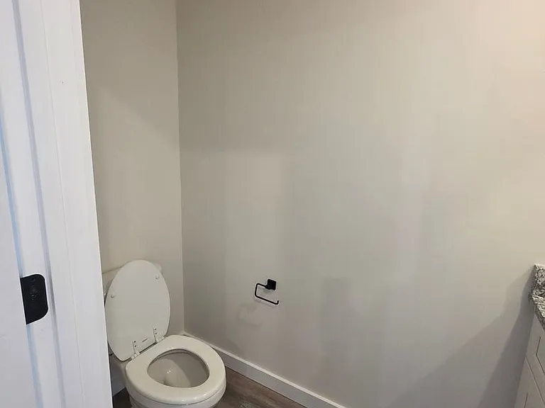 271 Vanderbilt Rd — Photo 4