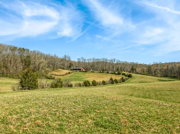 243 Black Oak Rd, Clinton, TN 37716
