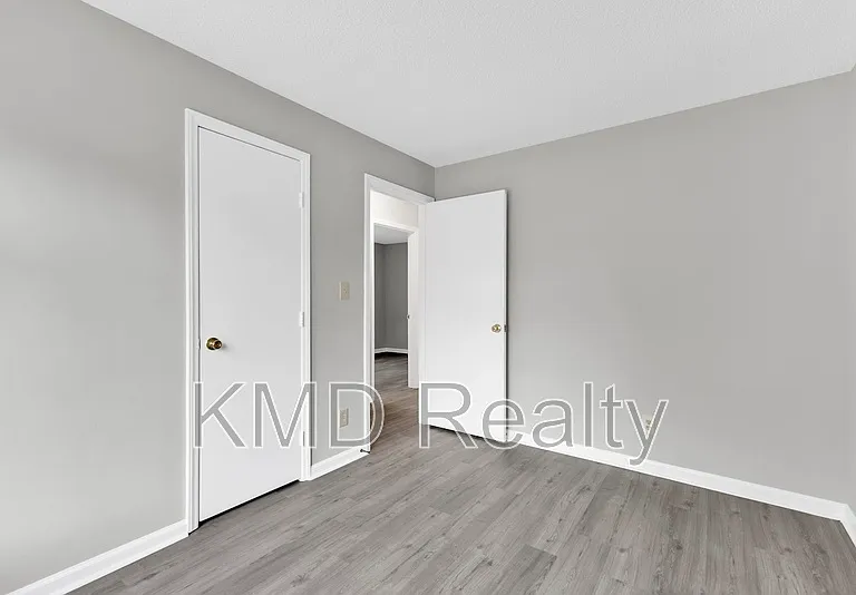 9531 University Terrace Dr #E — Photo 10