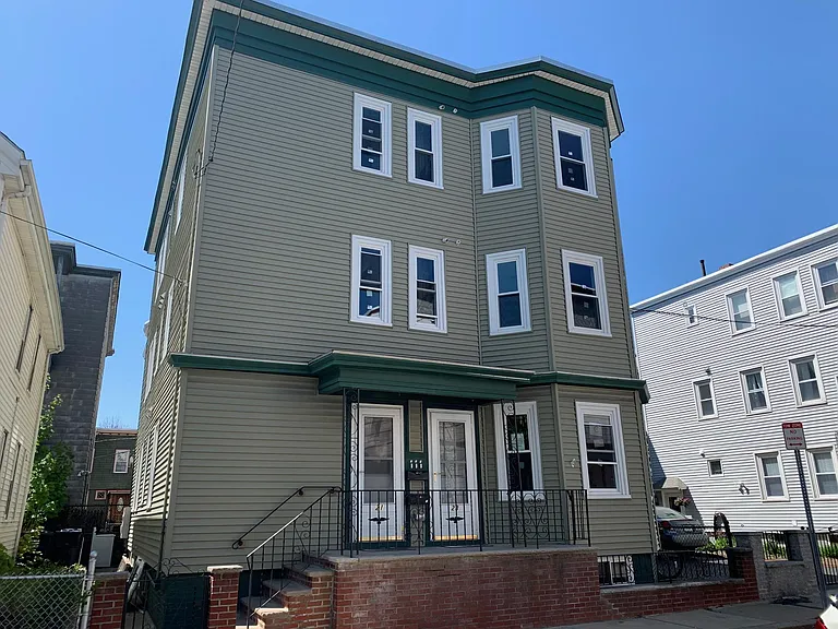 21 Oakland St #3 — Photo 9
