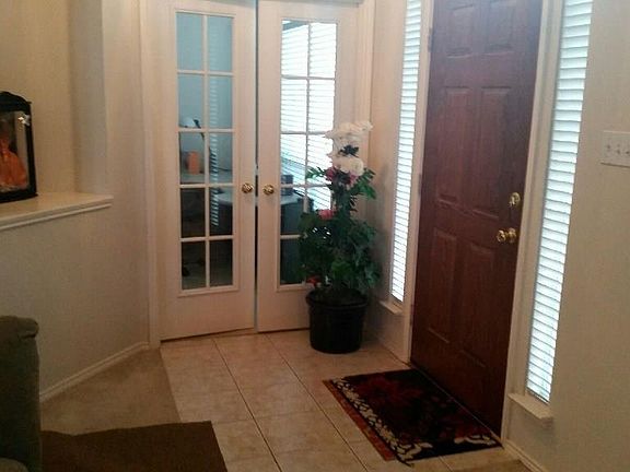 3rd image of 3407 Catalpa Dr