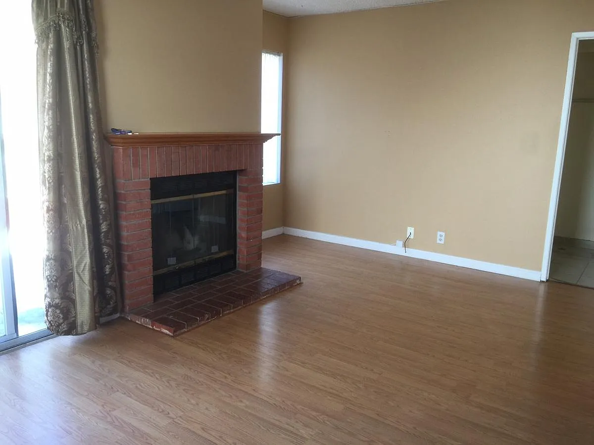 3 bed, 2.5 bath, 1460 sqft, $3,150 — Photo 4