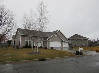 632 Campion Ct, Evansville, WI