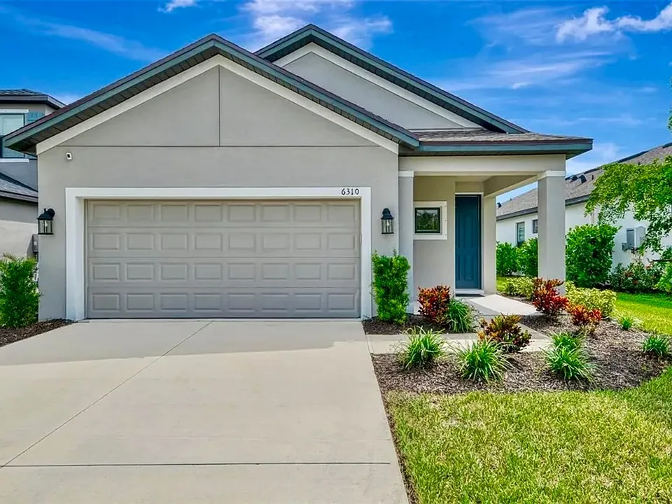 6310 Grandview Hill Ct