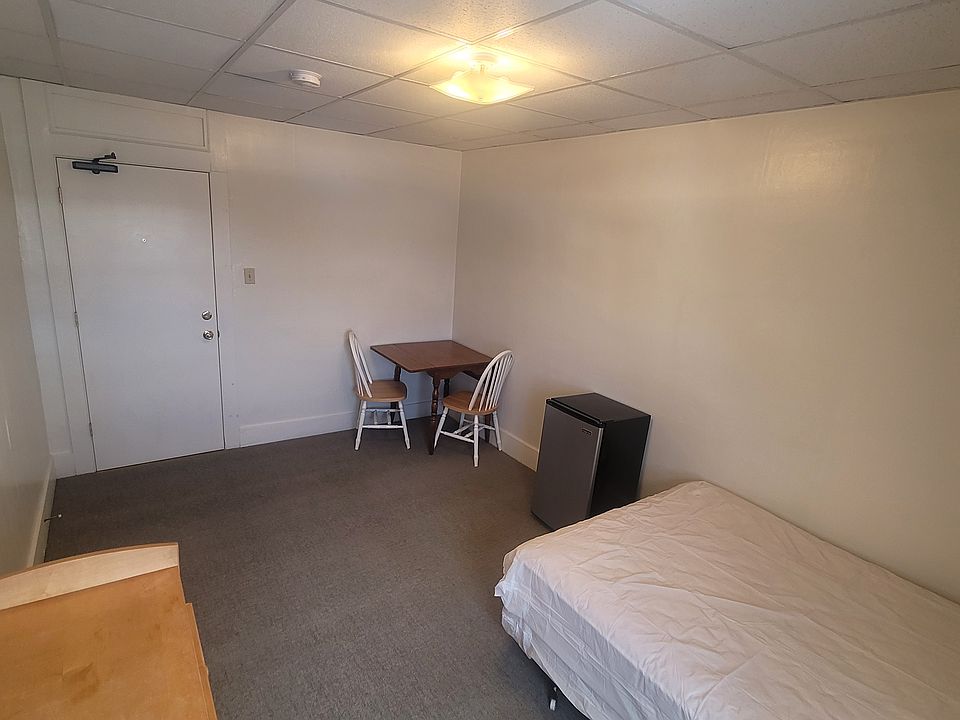 2nd image of 5 Storer St #19