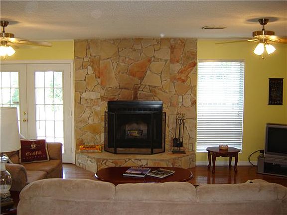 5th image of 109 Diamond Point Dr