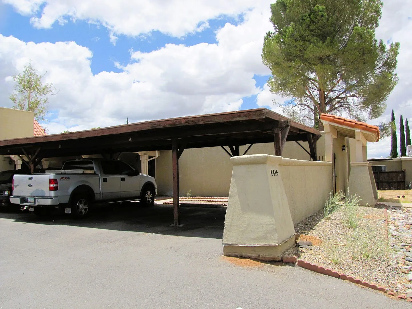 3BR/1BA/1CP, 958 sq.ft. townhouse in Sierra Vista, AZ — Photo 2