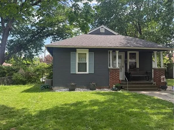 2313 Agency Rd, Saint Joseph, MO 64503