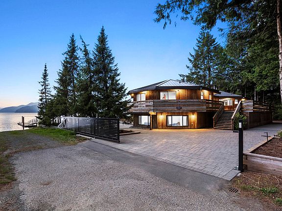 5th image of 6357 Pirate Ln