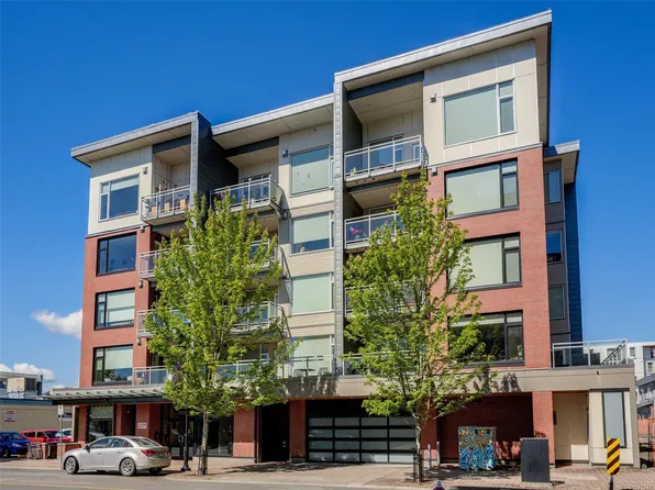 9818 3rd St #401, Sidney, BC V8L 3A7