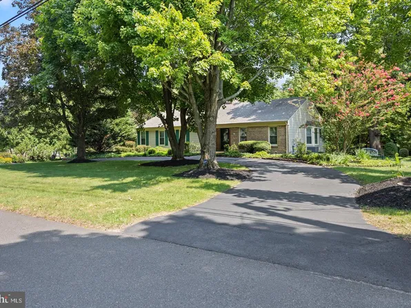 144 Richardson Rd, Robbinsville, NJ 08691