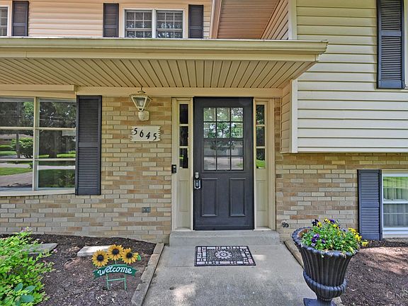 3rd image of 5645 Lindenwood Ln