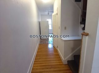 8 Sewall St, Roxbury, MA 02120