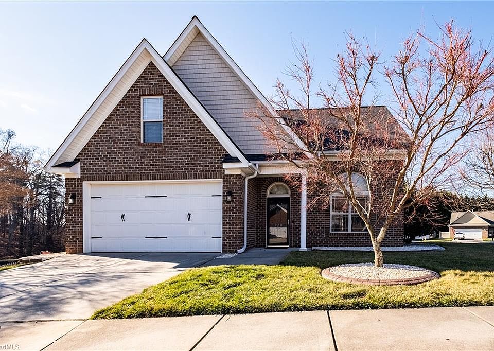 1st image of 720 Stafford Park Dr