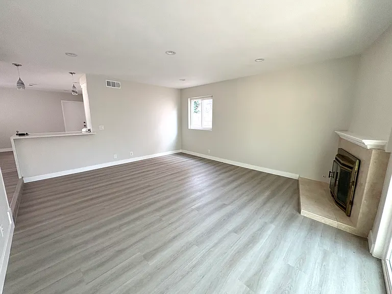 10377 Morning Glory Ave — Photo 7