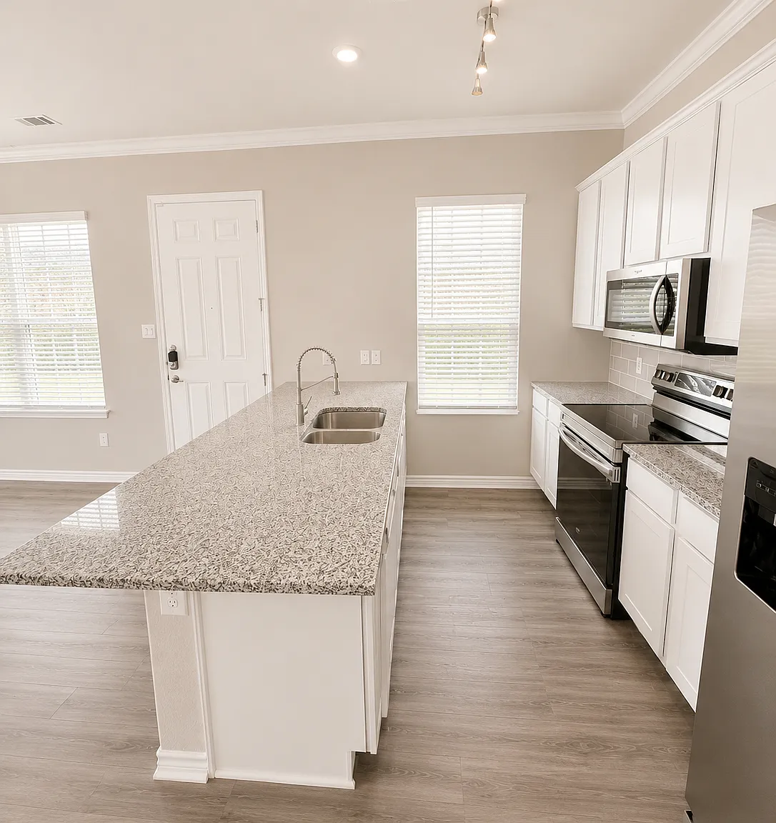 3 bed, 2.5 bath, 1443 sqft, $1,899 — Photo 3