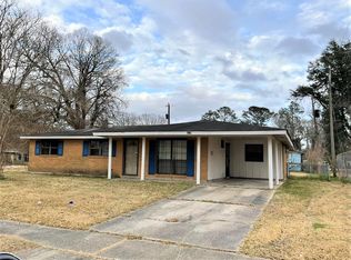 6130 Landis Dr, Baton Rouge, LA 70812