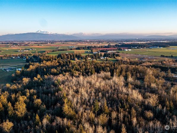 9532 Weidkamp Rd., Lynden, WA 98264