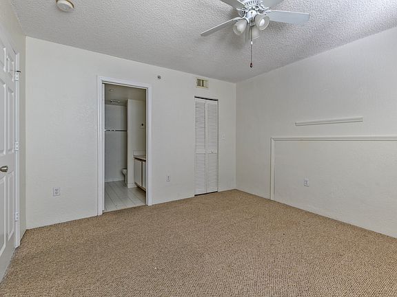 3rd image of 3635 Seaside Dr APT 218