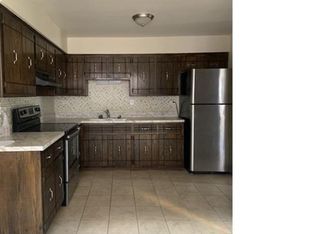 2536 W Marquette Rd #2, Chicago, IL 60629