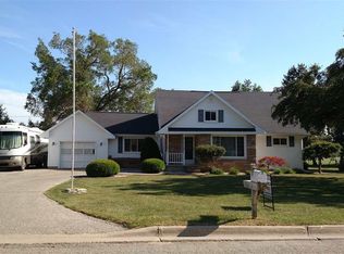514 Cherry St, Standish, MI 48658