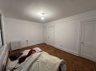 5314 96th St, Corona, NY 11368