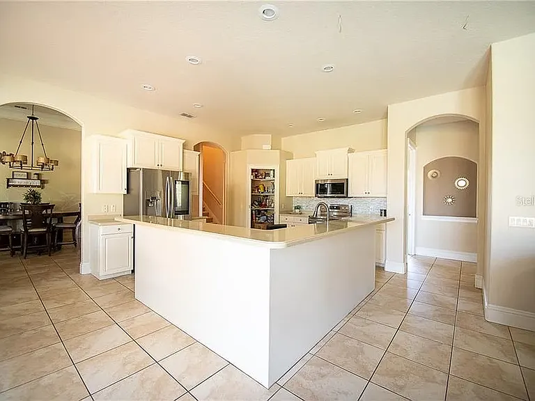 6237 Ashley Dr — Photo 9
