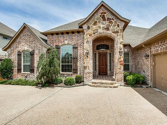 3rd image of 2417 Sandi Ln
