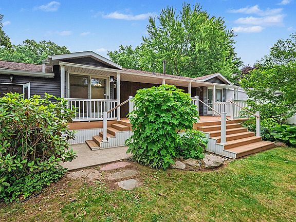 4th image of 203 Dundee Dr