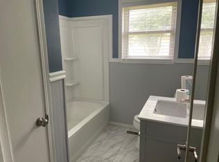 1203 Windsor Dr, Salina, KS 67401