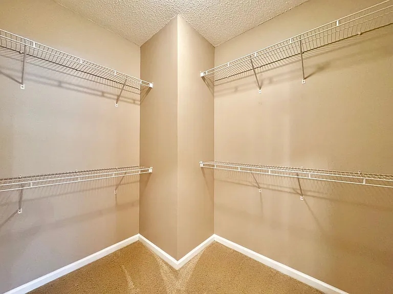 226 Beaver Creek Dr — Photo 21