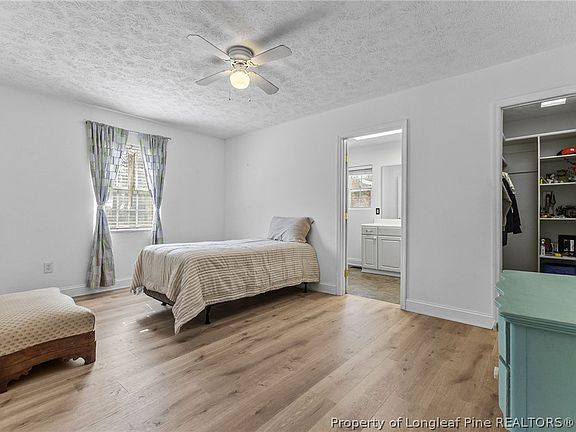 5th image of 3238 Dorian Rd