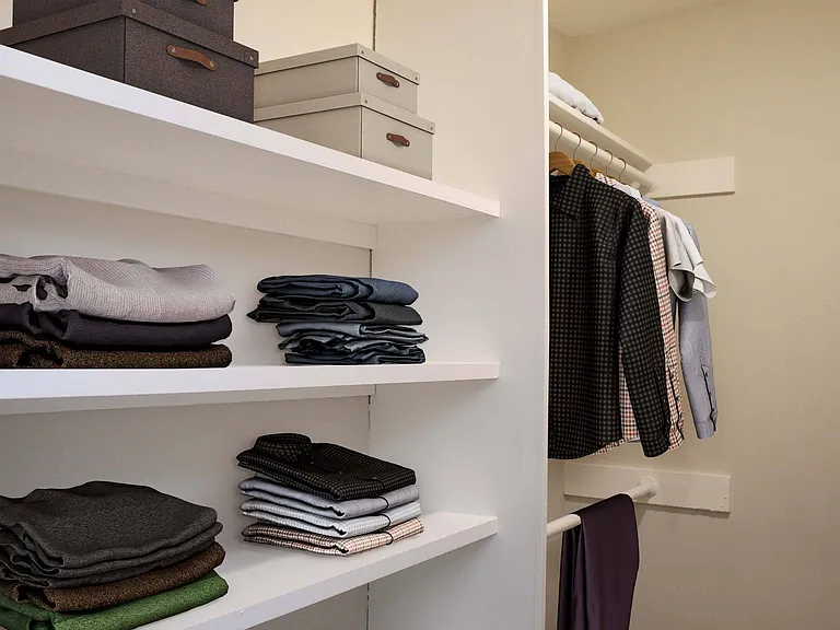 Closet Closet