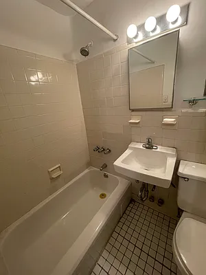 Rented by CNYC Apartments | media 21