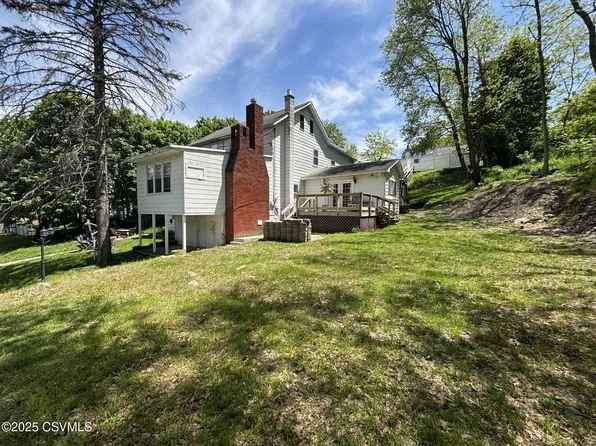 554 1st Ave, Wilburton, PA 17888