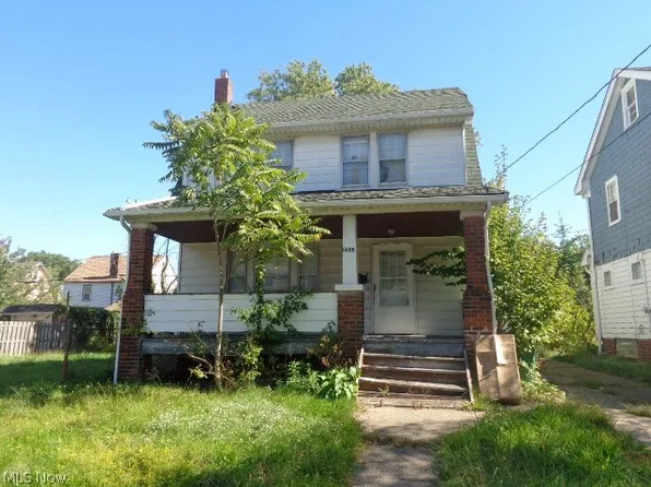 1459 Larchmont Rd, Cleveland, OH 44110