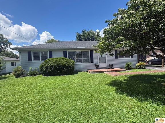 2nd image of 111 Gooden St