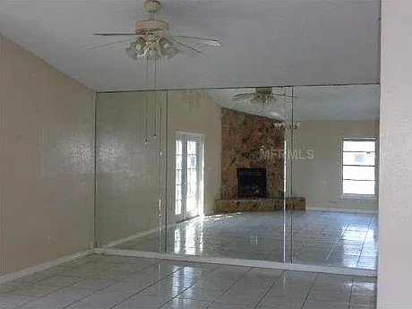 4 bed, 1311 sqft, $2,000 — Photo 4