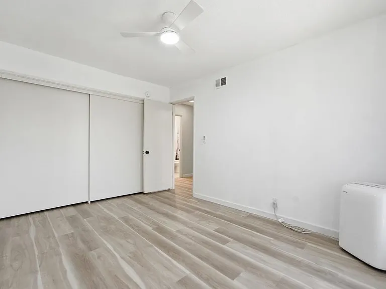 9320 Earl St #33 — Photo 10