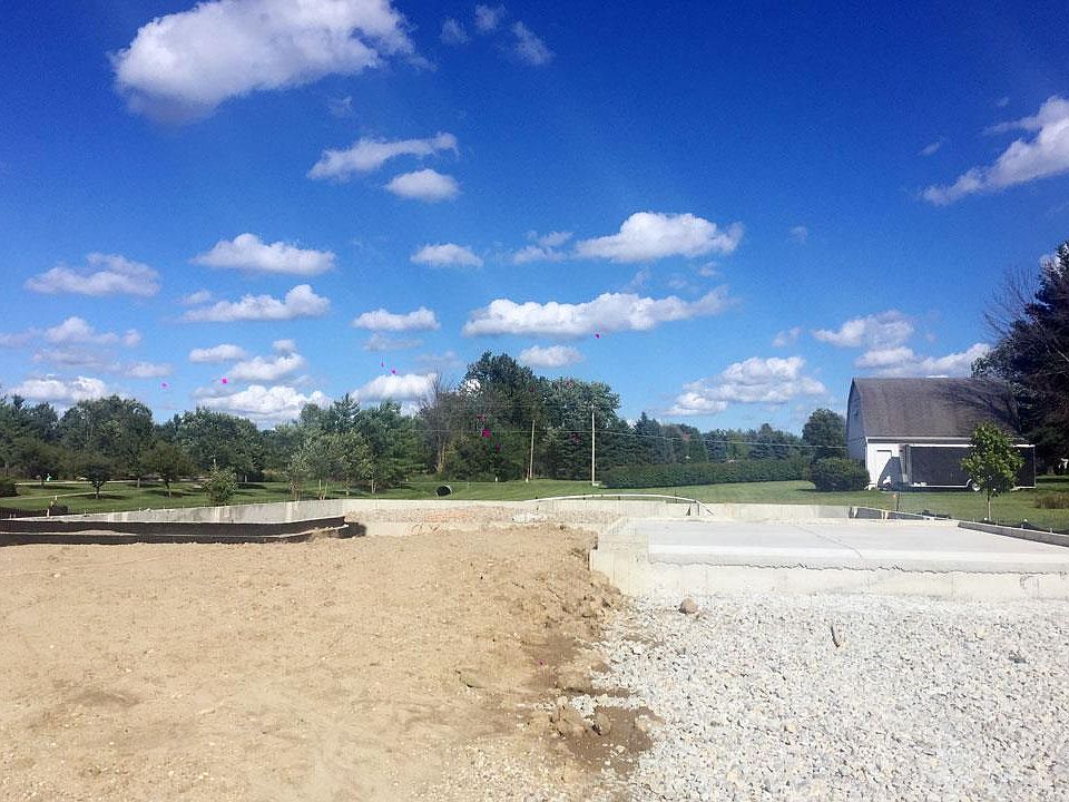 Located on 0044 in Cumberland Falls in Greenfield, IN