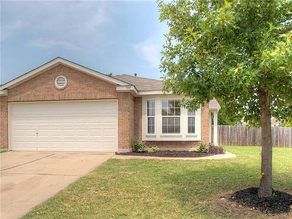 2nd image of 900 Antique Heritage Dr