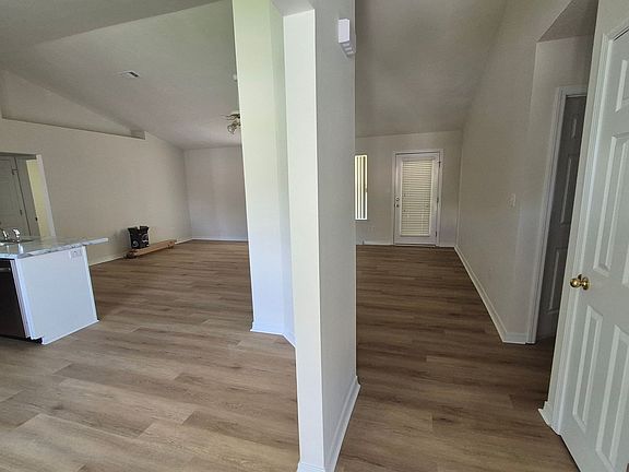 3rd image of 7361 Chimney Pines Dr