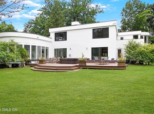 15 Laub Pond Rd, Greenwich, CT 06831