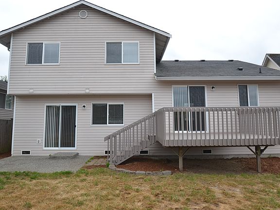 2nd image of 6019 51st St NE